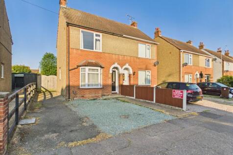 Cavendish Avenue, Colchester 3 bed semi