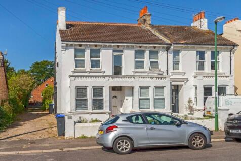 Underdown Road, Southwick, Brighton 2 bed apartment for sale