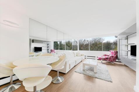 Downesbury, Steeles Road, Belsize... 1 bed flat for sale