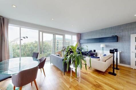 Embry Road, London, SE9 3 bed apartment for sale