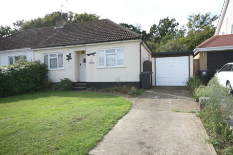 3 bedroom semi-detached bungalow for sale