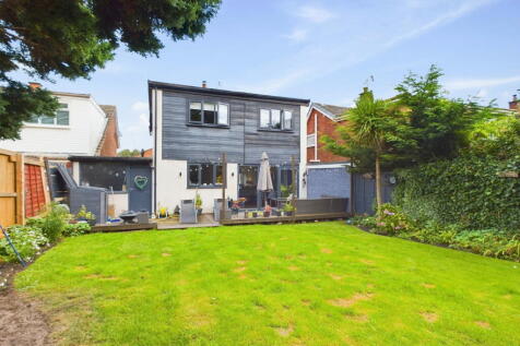 School Close, Aughton, Ormskirk, L39 5DP 4 bed detached house for sale