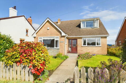 3 bedroom detached bungalow for sale