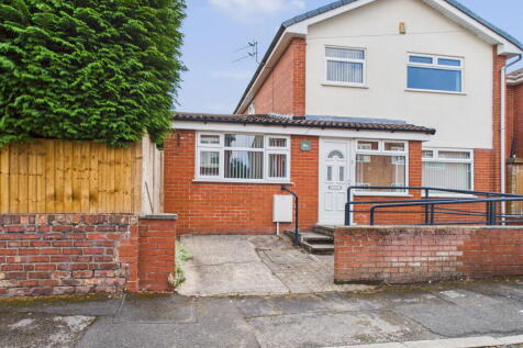 Elm Place, Ormskirk, L39 4TS 4 bed detached house for sale