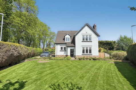 Elworth Avenue, Farnworth, Widnes 4 bed detached house for sale