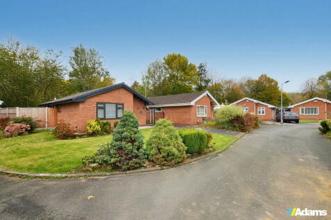 2 bedroom detached bungalow for sale