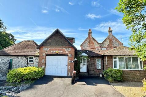 Manor Close, East Preston 3 bed detached bungalow for sale