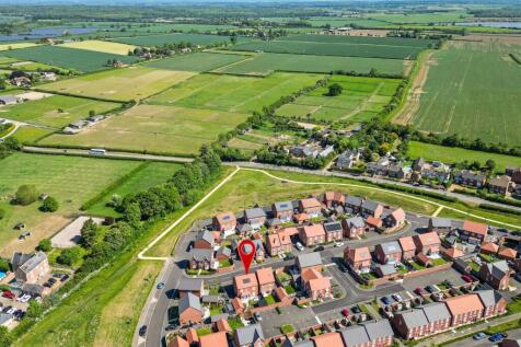 Newcome Street, Hanslope 4 bed detached house for sale