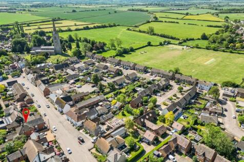 High Street, Hanslope, Milton Keynes 4 bed house for sale