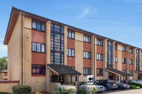 Boycott Avenue, Oldbrook, Milton Keynes 2 bed apartment for sale