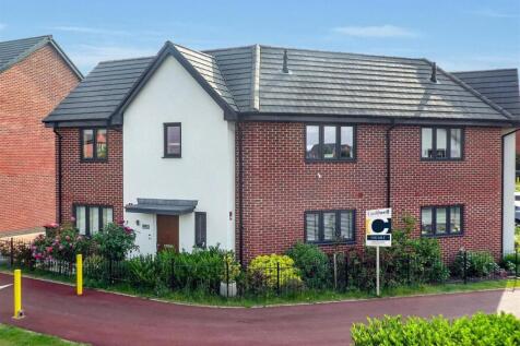 Elmswell Road, Glebe Farm, Milton Keynes 3 bed semi