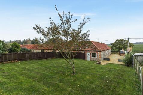 5 The Barns, Bircham Road, PE31 2 bed barn conversion for sale