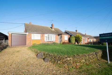 Broadway, Heacham, PE31 3 bed detached bungalow for sale