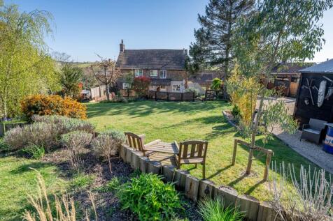 Sedgeford 3 bed detached house for sale