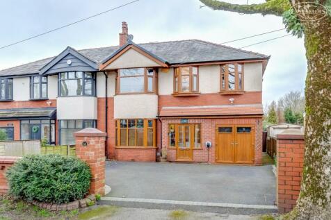 4 bedroom semi-detached house for sale