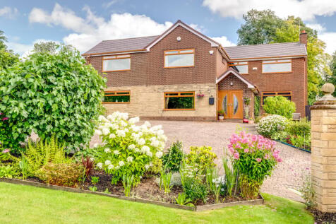 5 bedroom detached house for sale