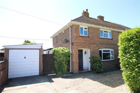 Pennington Oval, Pennington... 3 bed semi