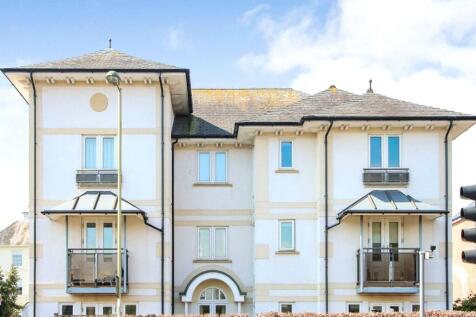 Eastern Road, Lymington, Hampshire, SO41 2 bed apartment for sale