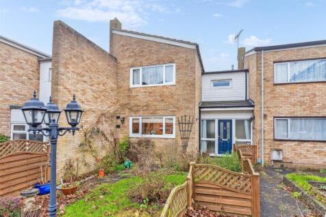 Mildmay Road, Stevenage SG1 3 bed house for sale