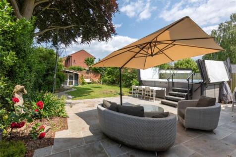 Whitstable Road, Canterbury, CT2 4 bed detached house for sale