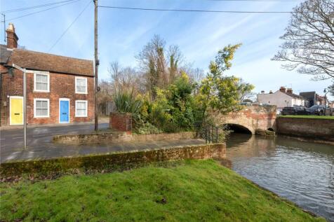 Pound Lane, Canterbury, Kent, CT1 1 bed end of terrace house for sale