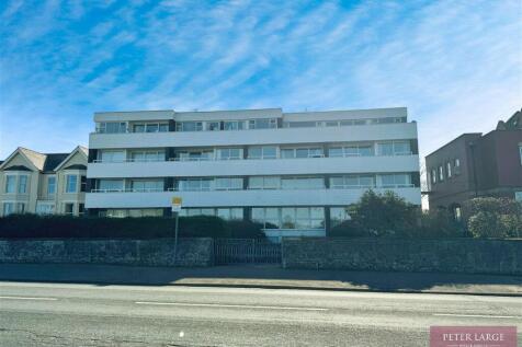 8 Glendower Court, Rhyl, Denbighshire... 2 bed apartment for sale