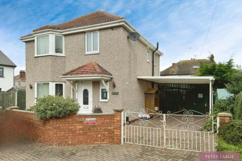 Pen Yr Ardd, Off Lynton Walk, Rhyl... 3 bed detached house for sale