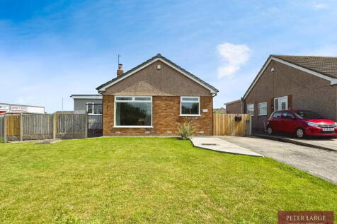 173 Ffordd Derwen, Rhyl, LL18 2RN 3 bed detached bungalow for sale