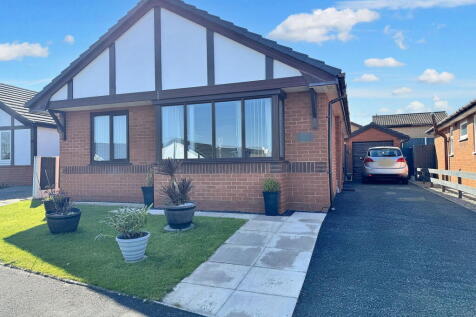 Glenfor, Abergele, Conwy, LL22 3 bed detached bungalow for sale