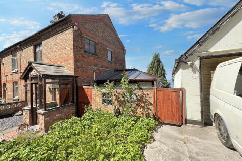Llysfaen Station Road, Llanddulas... 2 bed end of terrace house for sale