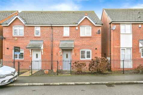 3 bedroom semi-detached house for sale