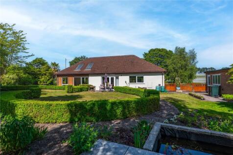 Longdale Lane, Ravenshead... 3 bed bungalow for sale