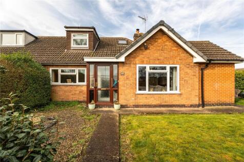 Branston Avenue, Farnsfield, Newark... 3 bed semi