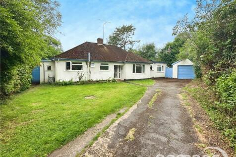 4 bedroom bungalow for sale