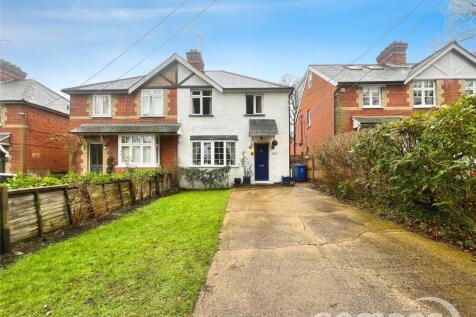 Chobham Road, Sunningdale, Berkshire 3 bed semi