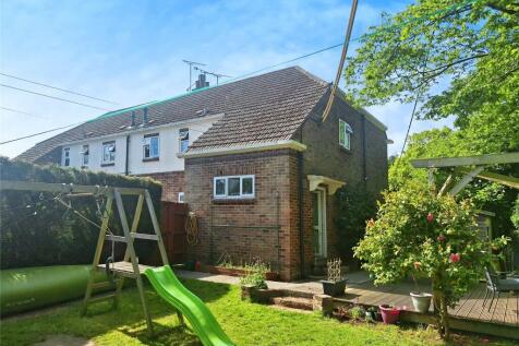 2 bedroom maisonette for sale