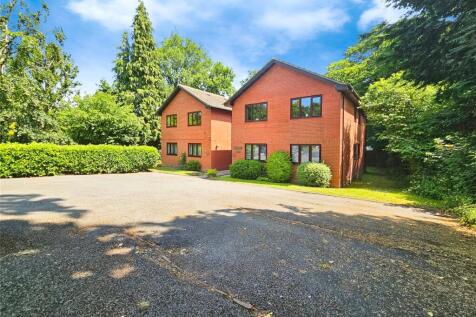 Minley Grove, Minley Road, Fleet 1 bed apartment for sale