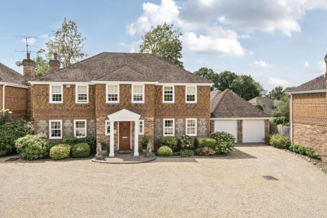 Leander Place, Calcot, Reading 5 bed detached house for sale