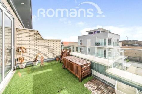 Champlain Street, Reading, Berkshire 4 bed terraced house for sale