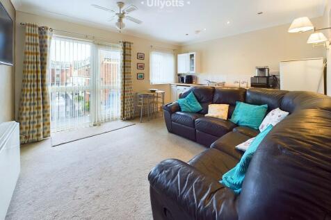 1 bedroom flat for sale