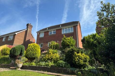 Ascot Close, Eastbourne BN20 4 bed detached house for sale