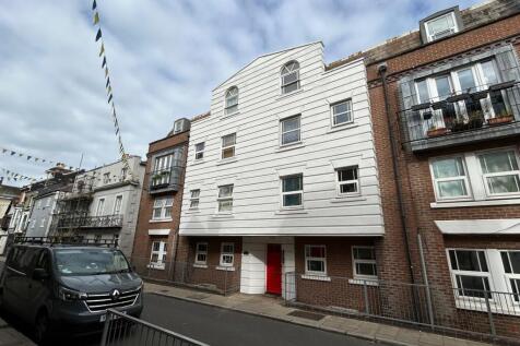 Castle Road, Southsea PO5 2 bed flat for sale