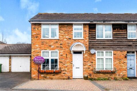 Pennyfield, Cobham, Surrey, Surrey, KT11 3 bed semi