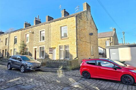 Elm Street, Rawtenstall, Rossendale, BB4 2 bed end of terrace house for sale