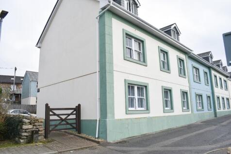 ., Redruth, Cornwall, TR15 2 bed apartment for sale