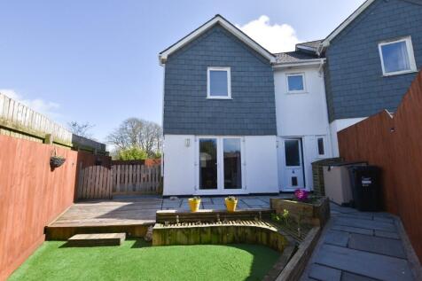 Fairfield, Redruth, Cornwall, TR15 3 bed end of terrace house for sale