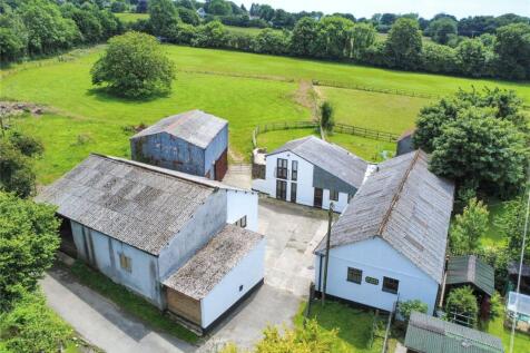 Yelverton, Devon 2 bed barn conversion for sale