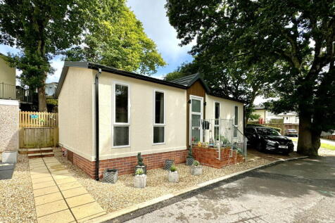 Unity Close, Plymouth PL6 2 bed mobile home for sale
