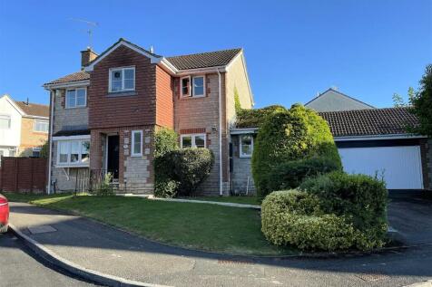 Darcey Close, Grange Park, Swindon 4 bed detached house for sale