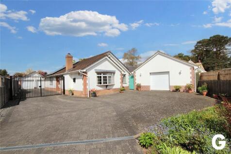 3 bedroom bungalow for sale